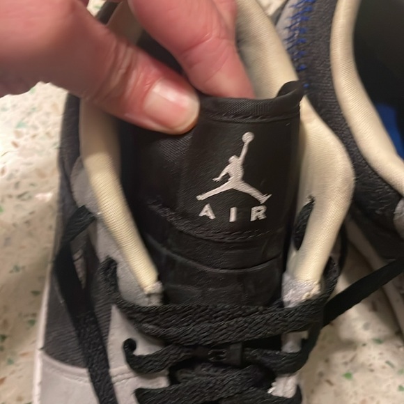 Jordan crater low SE - Picture 2 of 6